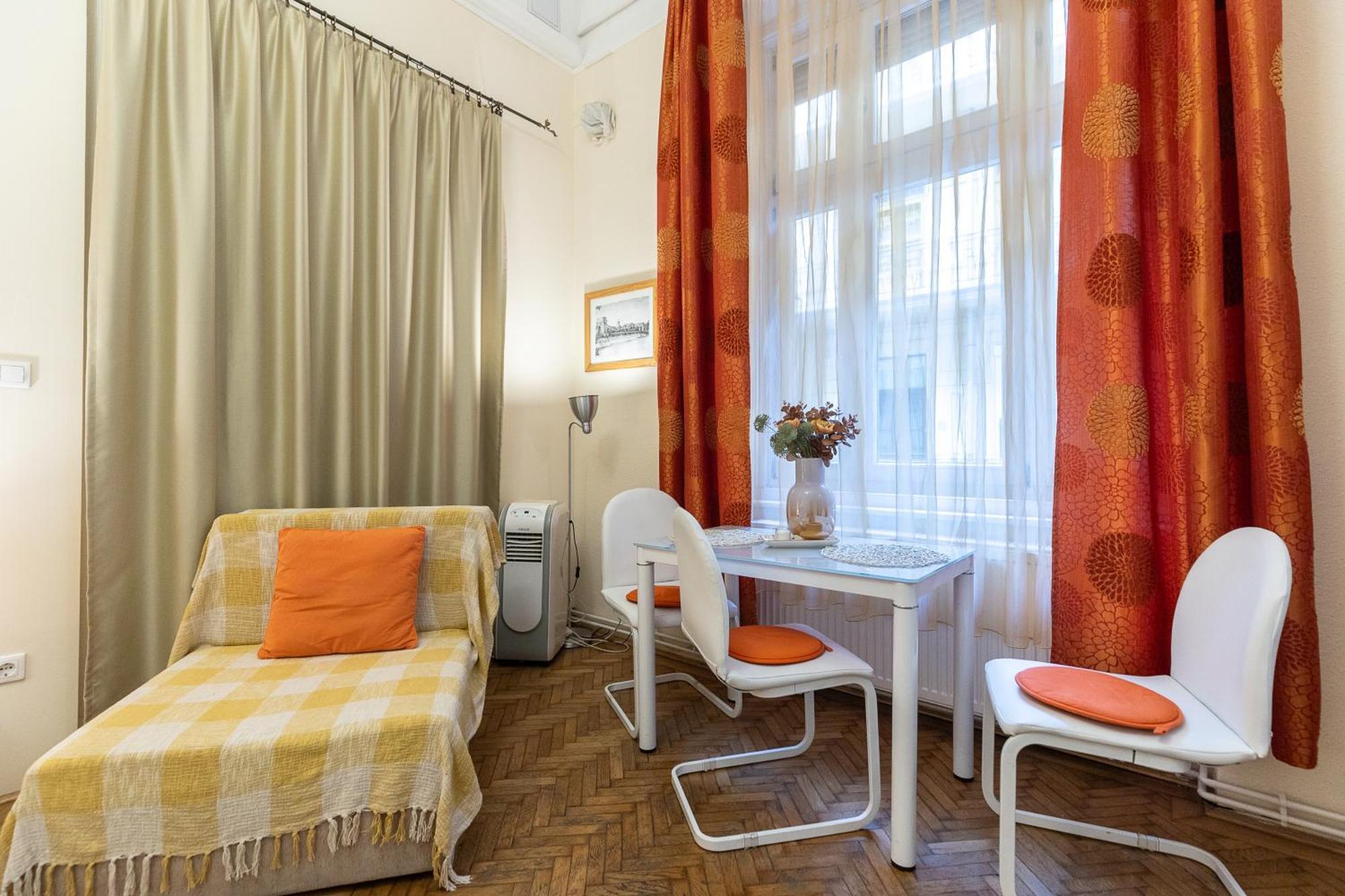 Harmony & Cute - Central Apartments Budapest Eksteriør billede
