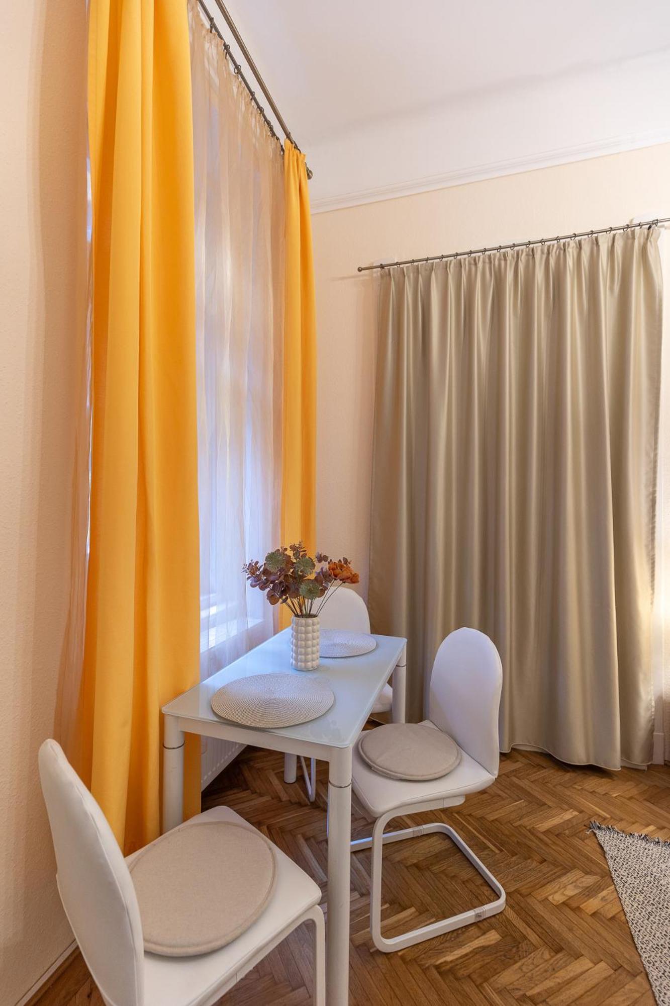 Harmony & Cute - Central Apartments Budapest Eksteriør billede
